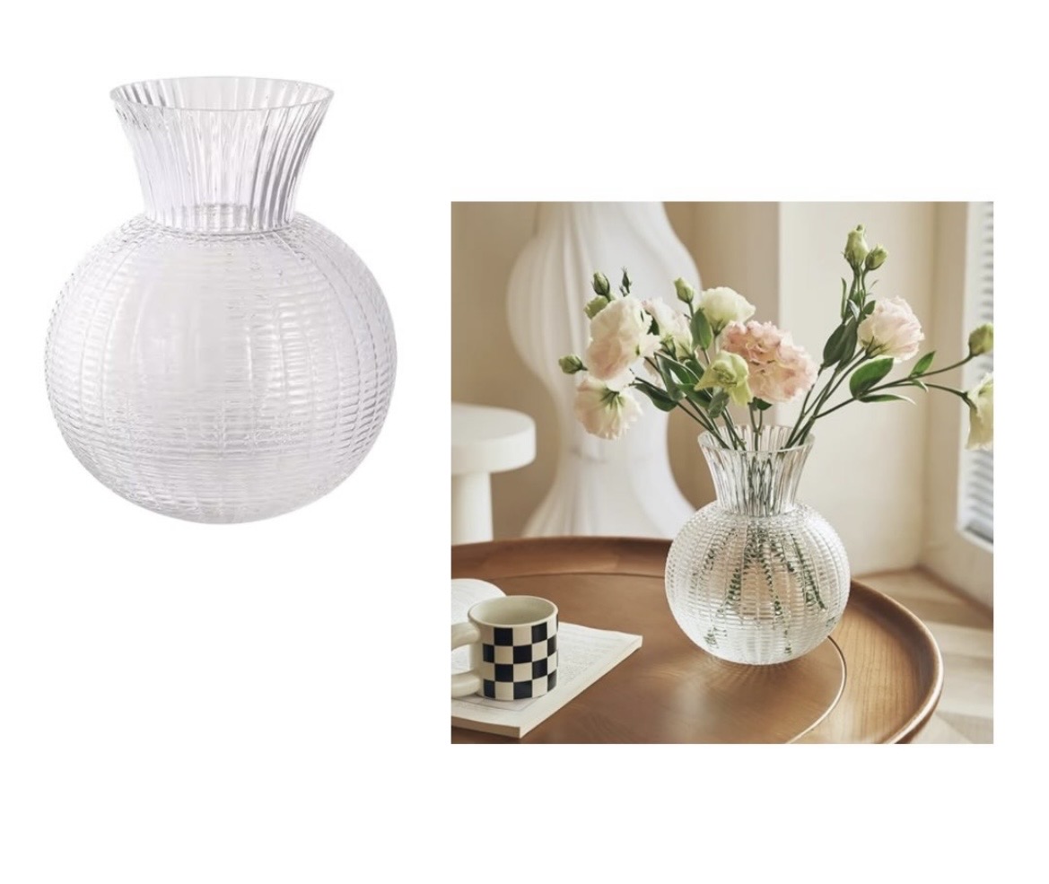 GLASS VASE